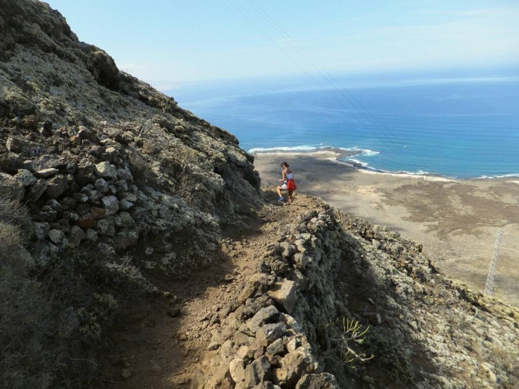 The Women of La Graciosa - Walking Lanzarote In Circles